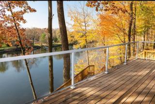 Tranquil Waterside Oasis - Benton Harbor - 3