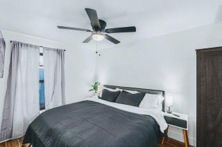 Phoenix Retreat - 2 Bedroom Home with King-Size Bed - 3 Smart TVs - 10 min from Airp - Unit A - Phoenix - 4