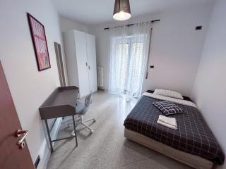 Large Apartment well connected to Roma Historic Center with Metro A, AC, WI-FI - Rome - 5