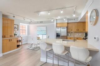 Spacious 3 Bedroom Condo in Aventura - Aventura - 2