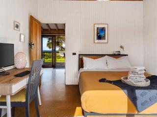 Sand & Sauna Retreat - 3