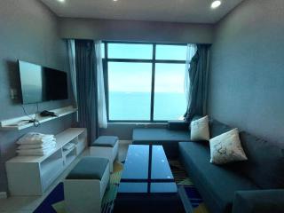 Hon Chong Oceanfront Luxury Apartment - Nha Trang - 0