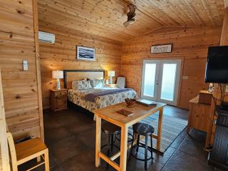 5 Min To Beaver Lake-King Bed-Fire Pit-Jetted Tub #3 - Eureka Springs - 2