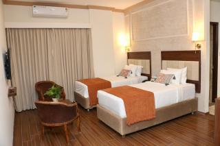 Nalapad's Hotel Bangalore International - Bangalore - 7