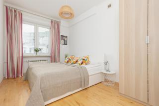 One-Bedroom Capital Apartment by Noclegi Renters - Varsavia - 0
