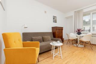 One-Bedroom Capital Apartment by Noclegi Renters - Varsavia - 1