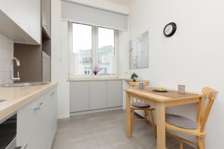 One-Bedroom Capital Apartment by Noclegi Renters - Varsavia - 7