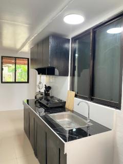 Casa Luna 2 Bedroom House - General Luna - 4