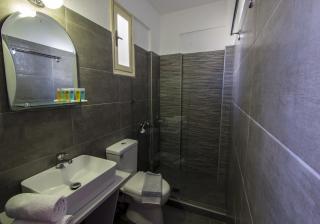 Sea View Beach Hotel - Perivolos - 9