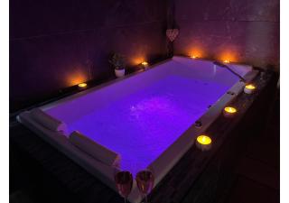 Cocon détente pour 2 avec hammam et jacuzzi privé Mer Lac - 9