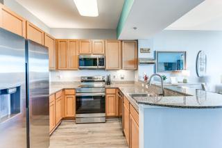 Palms of Destin Resort Condo with Private Balcony! - Destin - 3