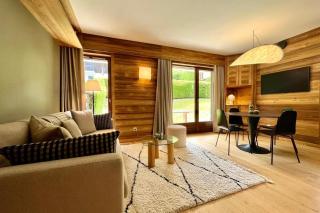 Megève Rochebrune, superbe appartement avec jardin - Megève - 0