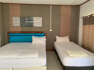 บุญพล รีสอร์ต boonpon resort - Wichian Buri - 0