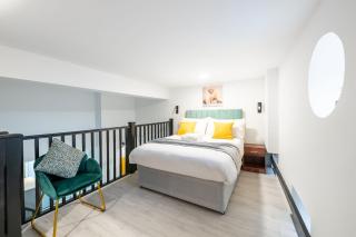 Paradise Suite - Portsmouth - 5