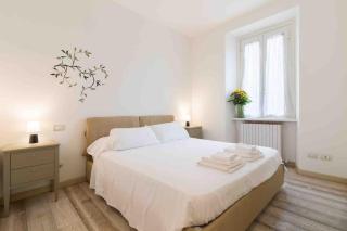 Splendido Appartamento con 2 camere da letto - Milan - 0