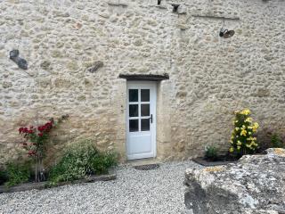Le Gîte du Prieuré - Bellefond - 3