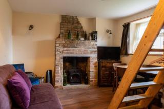 Adorable and Cosy Tiny Cottage - Heathfield - 1