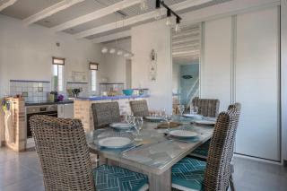 Séjour confort avec piscine - 6 adultes, 3 enfants - 7