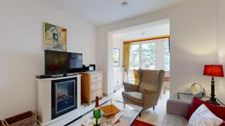 FeWo direkt am Strand mit Südbalkon, Villa Freia 13, Binz - Binz - 1