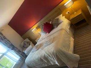 The Hedges Hotel - Stranocum - 4