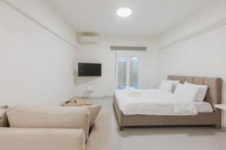 Calm underground studio with private terrace - Athènes - 9
