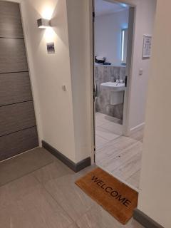 Royal Atlantic View Apartment - Portrush - 6