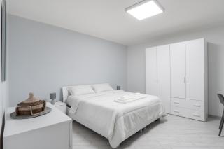 Modern flat in the Heart of Naples near MAN - Nápoles - 9