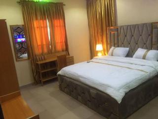 Scepter Apartments - 4