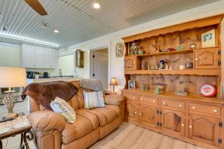 Alabama Lakefront Getaway with Kayaks and Patio - Andalusia - 6