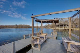 Lake Livingston Home with Dock and Deck! - Huntsville - 8