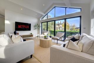 Kist Accommodates presents - Hygge House, Parking, EV Point - Ripon - 0