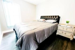 4BR Niagara Getaway-Prime Location - 7