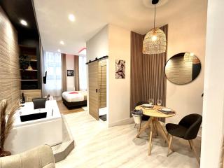 Suite Cosy Jacuzzi Troyes - Secrets d'Ana - 7