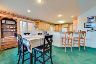 Pet-Friendly Michigan Home with Deck and Views! - Harbor Springs - 6