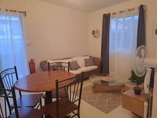 Appartement paisible avec jardin & piscine - Albion - 4