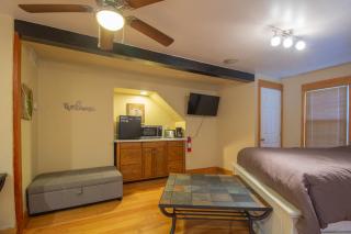 Stay In Ohiopyle in town by the GAP trail - - 5