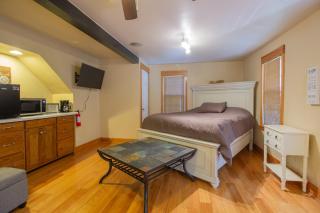 Stay In Ohiopyle in town by the GAP trail - - 3