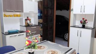 Casa 3 quartos, 2 bwcs e a meia quadra da praia! - Itapoa - 5