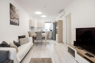 BB Apartment - 2BR with parking close to centre - Budapeste - 1