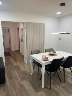 Ferienhaus Hoti - - 9
