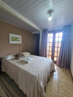 Hospedagem Doce Lar Casa Violeta - 1