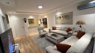Luxury 3BDR Apartment in Center - Prishtinë - 2
