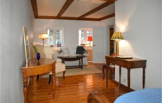 Beautiful Home In Ystad With Kitchen - Ystad - 8