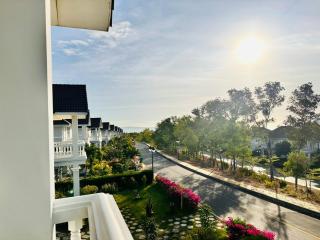 Bougainvillea Sealinks City PC16-17-18 - 2