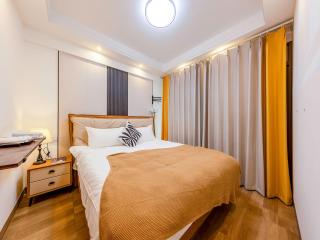 Annie Apart ment 2602-only 150 meters from Metro Line 2 Exit of Chuanxingulou - 4