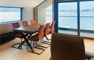 Amazing Apartment In Ulsteinvik - Ulsteinvik - 6