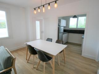 Maison Rénovée 200m du Centre et 350m Plage - Cour Fermée, 2 Chambres, Tout Équipé - FR-1-22-322 - La Tranche-sur-Mer - 5