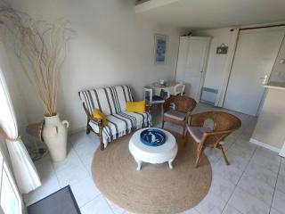 Maison 6 pers, terrasse sur plan d'eau, proche plage, golf, centre et commodités - FR-1-323-474 - Saint-Jean-de-Monts - 1
