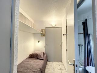 Charmant Studio avec Balcon - Proche Thermes, Centre-ville et Golf - Animaux Acceptés - FR-1-451-203 - 4