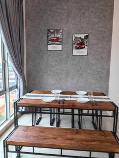 Mount Austin Manhattan Homestay. 1-5 Pax/Projector Netflix - Johor Bahru - 8
